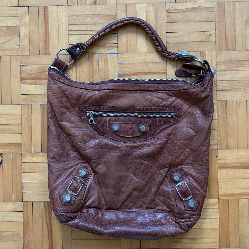 Balenciaga Day Bag in Rust color